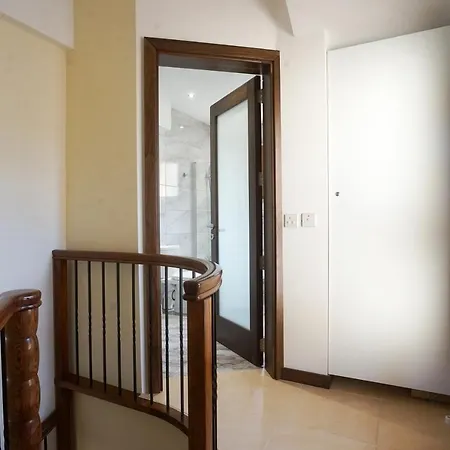 Getawaynpetto Private Duplex Maisonette With Jacuzzi Hot Tub Σπίτι διακοπών *