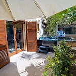Getawaynpetto Private Duplex Maisonette With Jacuzzi Hot Tub Mgarr