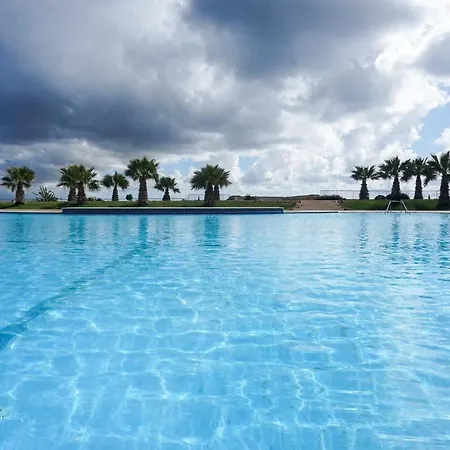 Getawaynpetto Private Duplex Maisonette With Jacuzzi Hot Tub Vakantiehuis