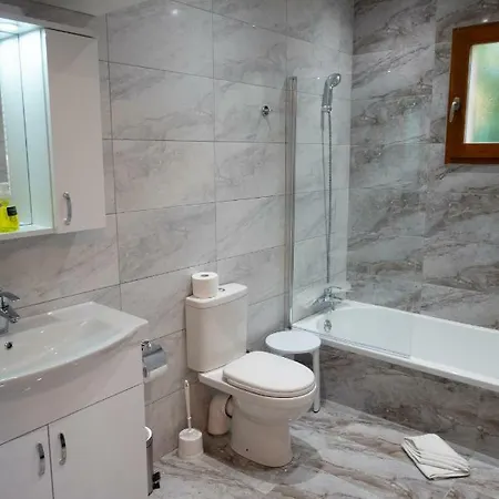 Getawaynpetto Private Duplex Maisonette With Jacuzzi Hot Tub בית נופש *