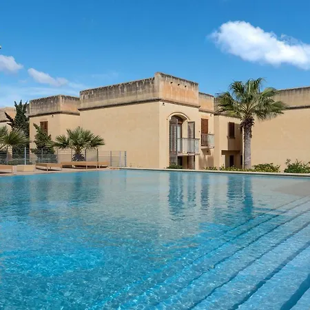 Getawaynpetto Private Duplex Maisonette With Jacuzzi Hot Tub Vakantiehuis Mgarr