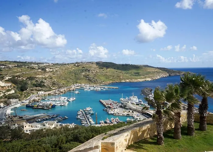 Getawaynpetto Private Duplex Maisonette With Jacuzzi Hot Tub Дом отдыха *