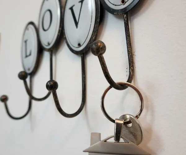 Getawaynpetto Private Duplex Maisonette With Jacuzzi Hot Tub * Mgarr